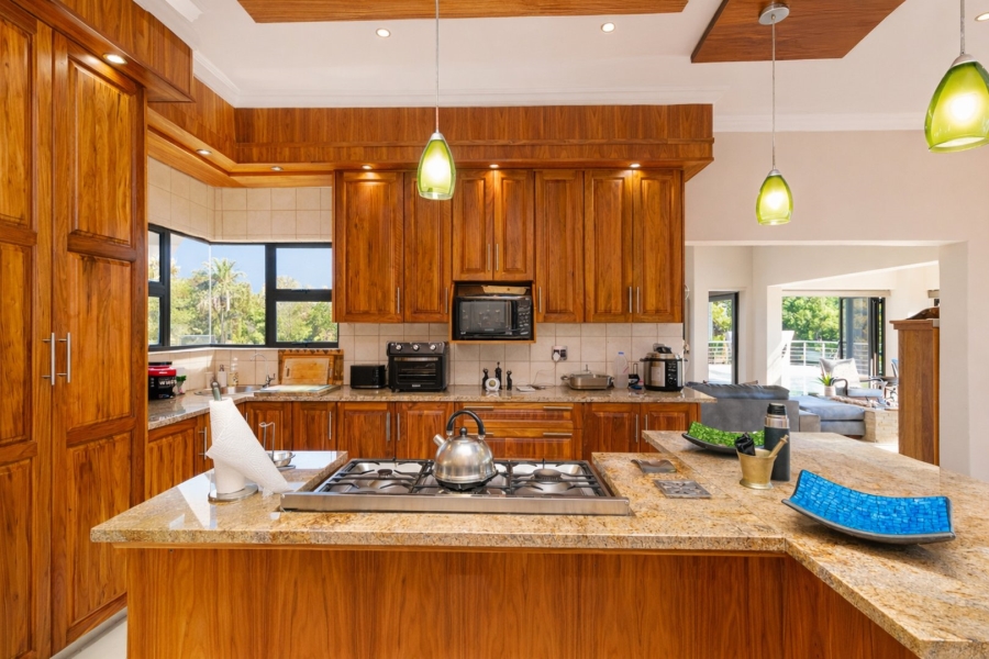 3 Bedroom Property for Sale in Caribbean Beach Club North West